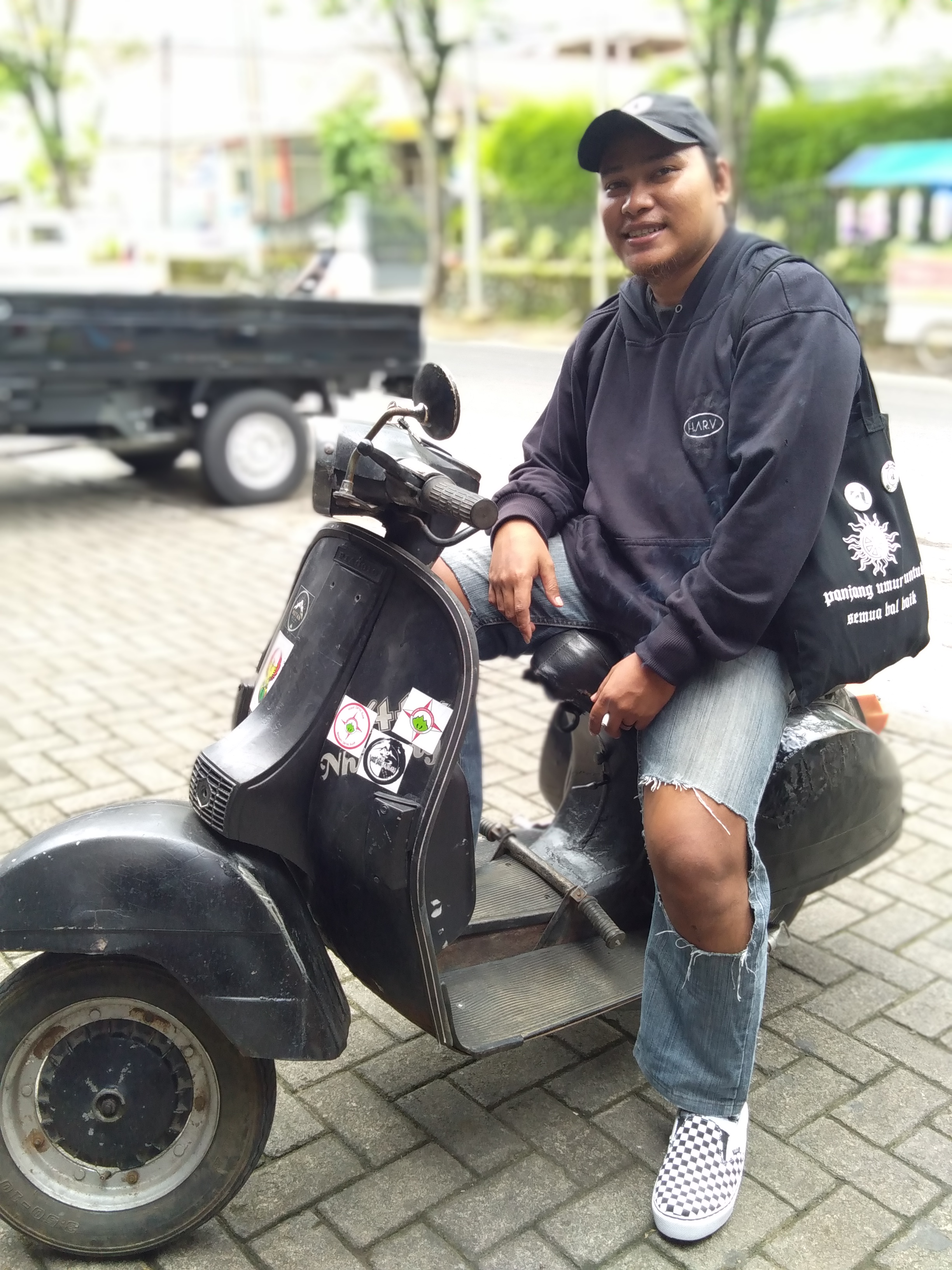 https://jk.pakki.org/storage/anggota/bageur-210223035007.jpeg