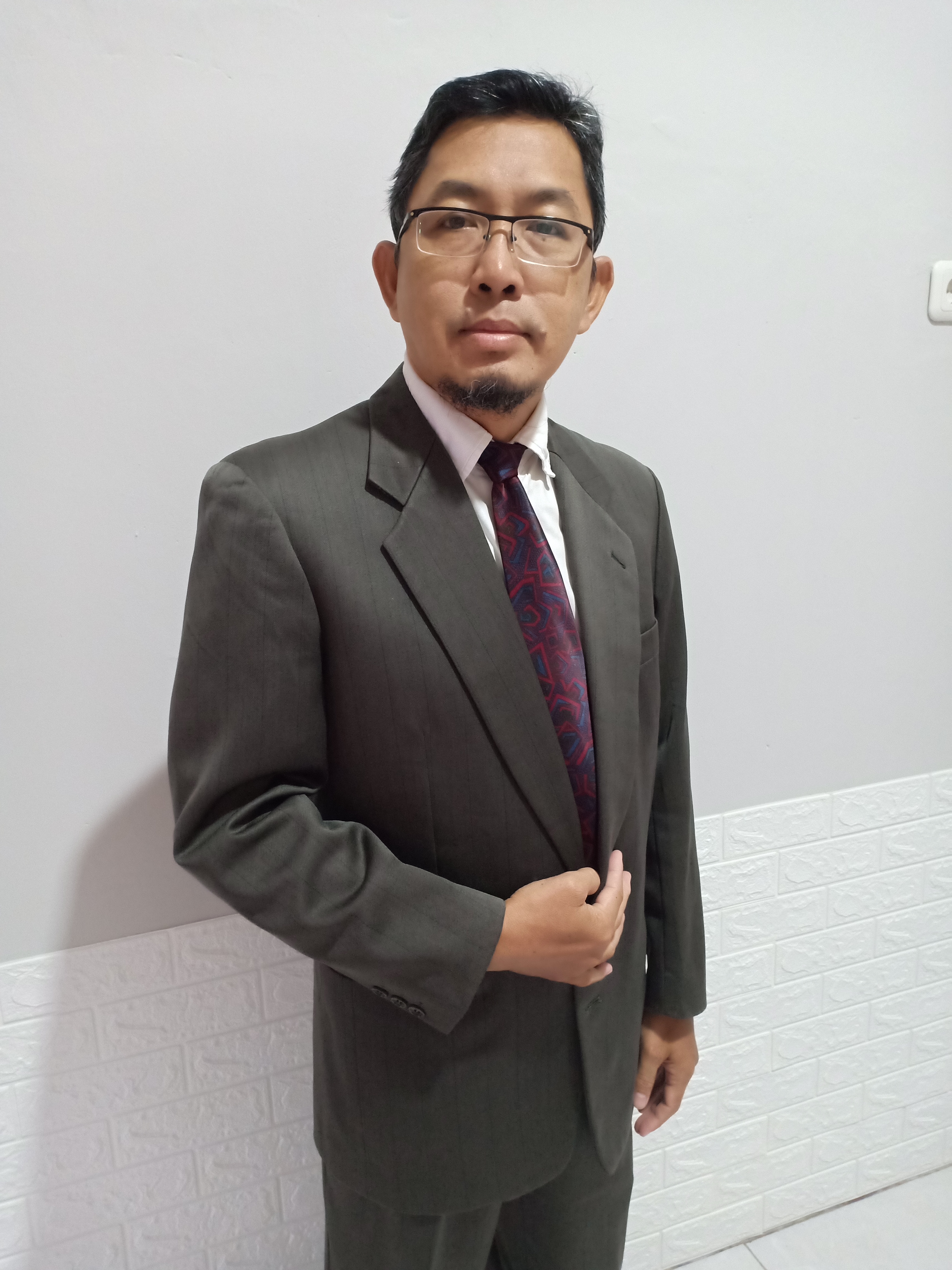 https://jk.pakki.org/storage/anggota/bageur-210228042142.jpeg