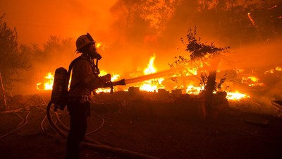 https://jk.pakki.org/storage/artikel/297-kebakaran-california-2_169.jpeg